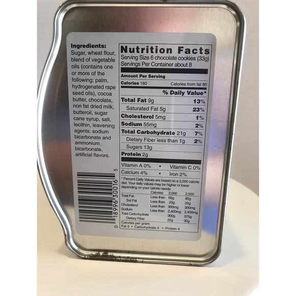 Cadbury Chocolate Biscuit Collector’s Tin Peering in a shop - Picture 4 of 6